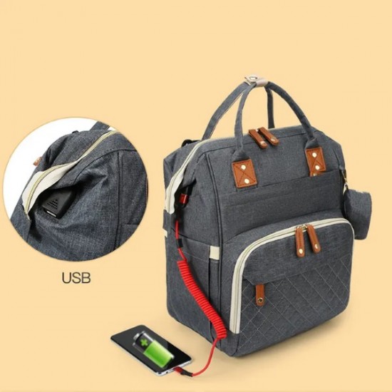 USB multifunctional backpack for moms and dads and supports charger